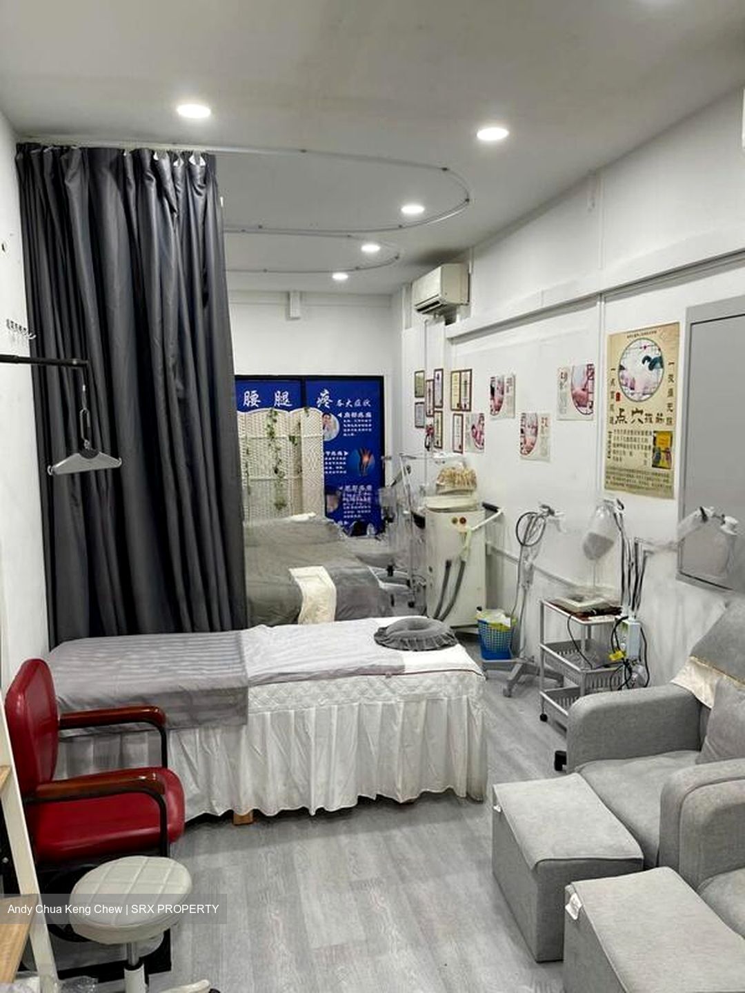Toa Payoh Vista (D12), Shop House #584305671